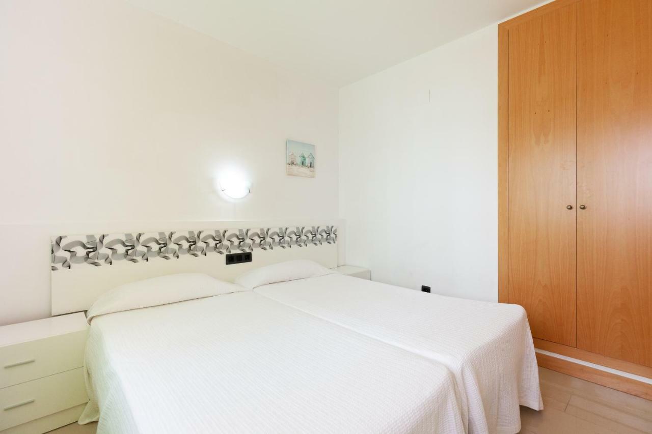 Uhc Sol I Mar Family Complex Apartman Salou Kültér fotó